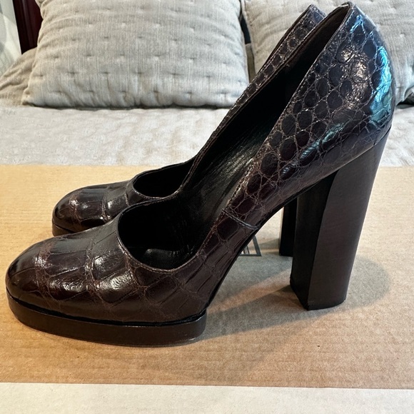 Gucci shoes - Picture 1 of 6